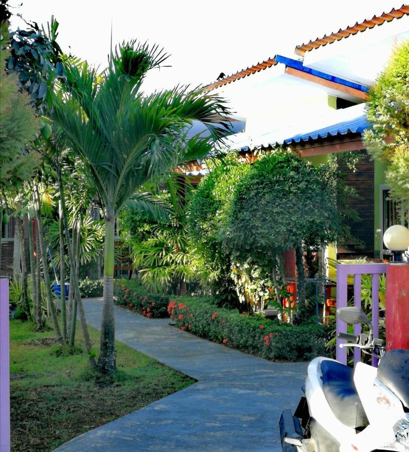 Lucky Bungalows Ko Mook Exterior photo