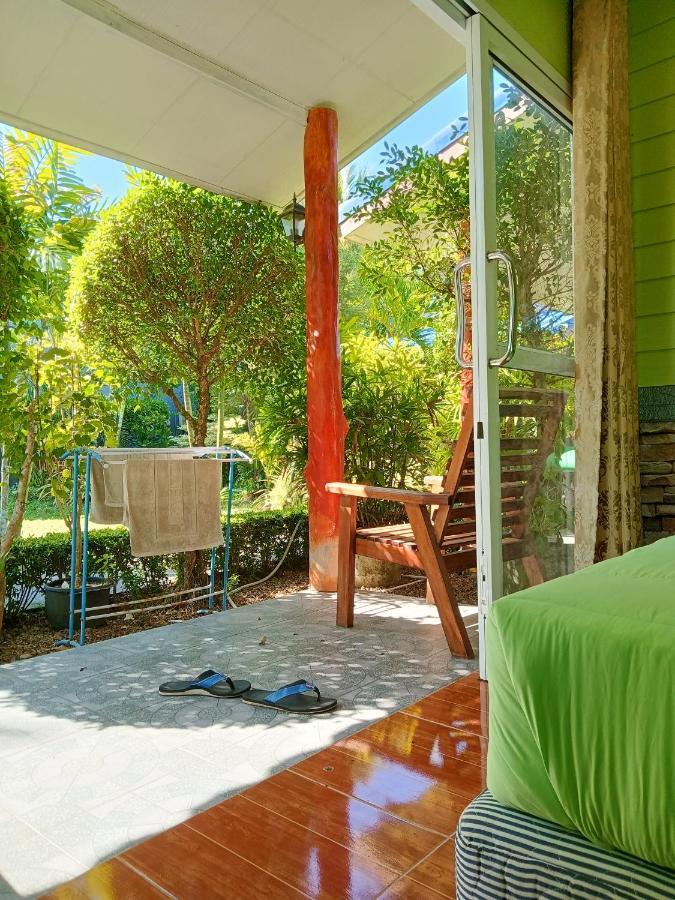 Lucky Bungalows Ko Mook Exterior photo
